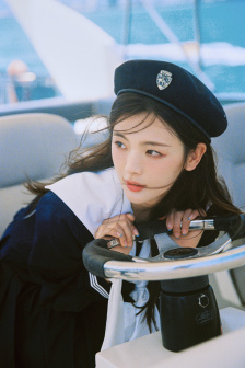 美女胸18以下禁止看禁网站